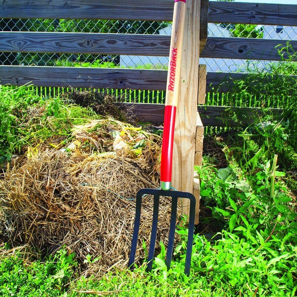 Razor-Back 4-Tine Digging Fork 4 Razor-Back 4-Tine Digging Fork - Image 2