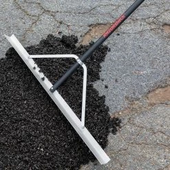 Razor-Back 36 in. Aluminum Contractor Lute -Cheap Garden Center Store razor back landscaping rakes 63133 1f 1000