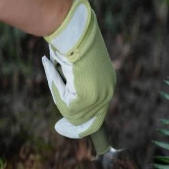 Worth Garden 9.5 in. Leather Gardening Ladies Gloves 11 Worth Garden 9.5 in. Leather Gardening Ladies Gloves -Cheap Garden Center Store worth garden gardening tool accessories 6131 4f 1000